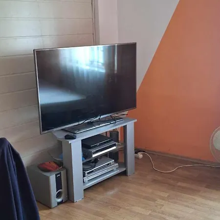 Izba Na Prenajom V Piestanoch Homestay